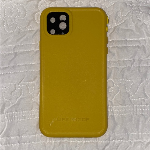 Frē LifeProof case - Picture 1 of 5